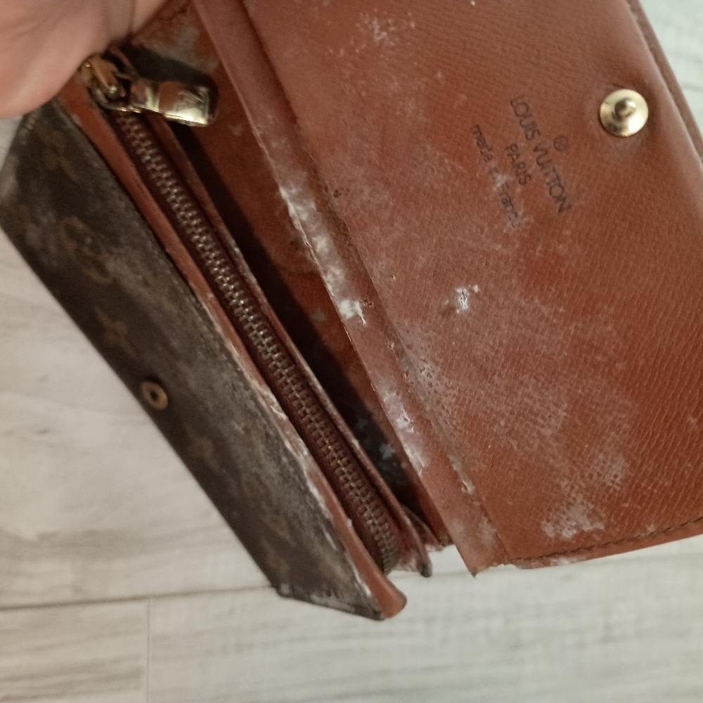 Auth LOUIS VUITTON Porte Monnaie Tresor Monogram France - Picture 9 of 10